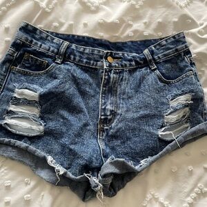 SHEIN Blue Jean distressed short size XL